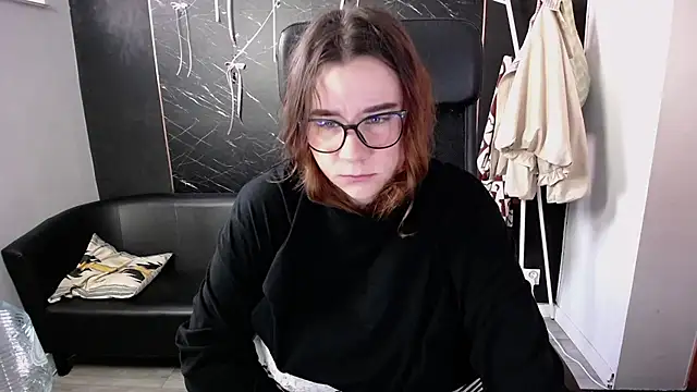 XXX chat uživo modela littleviki7