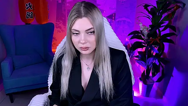 HyileyClark's Live XXX Chat