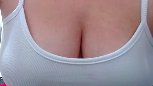 Czat XXX na żywo – tila_nastyy