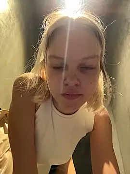AshleyMur Chat XXX in diretta