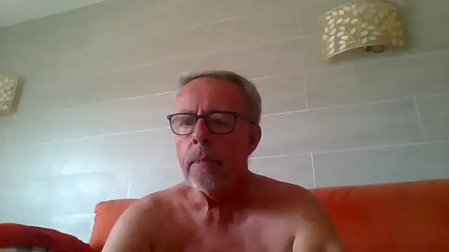 tuggy59's Live XXX Chat