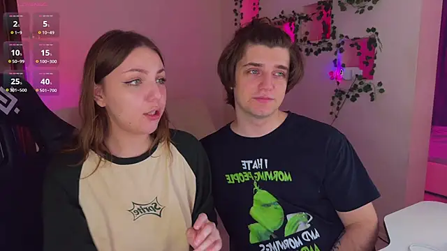RobertAndLinela Adlı Modelin Canlı XXX Sohbeti