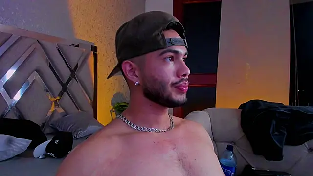 צ'אט XXX בשידור חי של Vincentblack