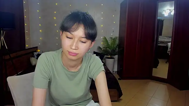 SheilaRare's Live XXX Chat