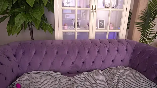 Chat +18 de AlinaLiii ao vivo