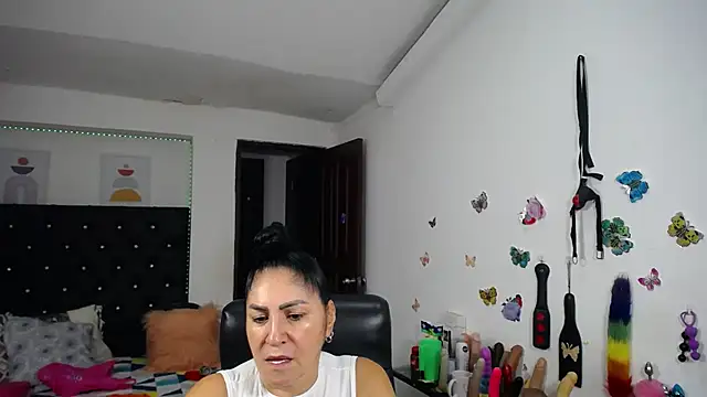 mature_bigboobs10 Chat XXX live