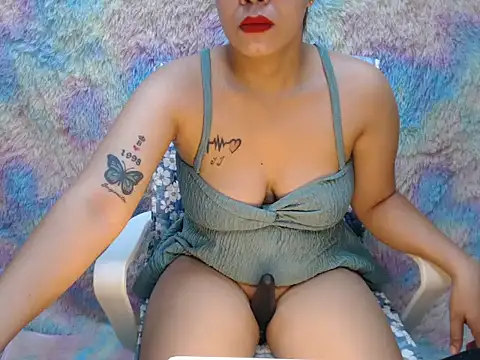 wild_rose69's Live XXX Chat