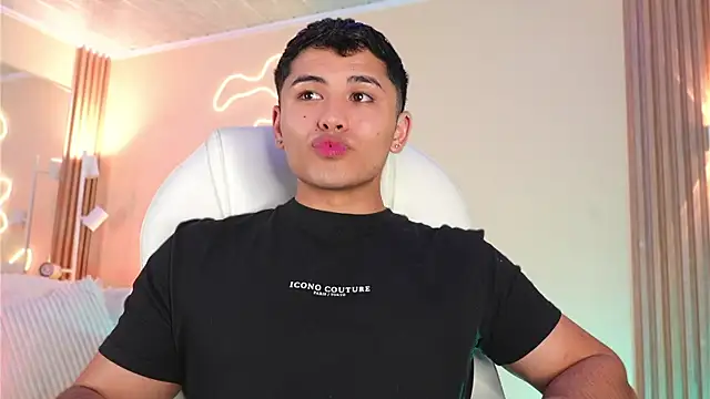 MatiasKorn Live XXX-Chat