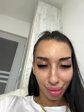 Chatroom XXX en direct de BlueEyes_BB