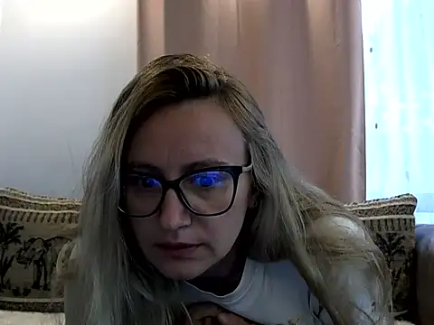 Nataly_Rosy's Live XXX Chat