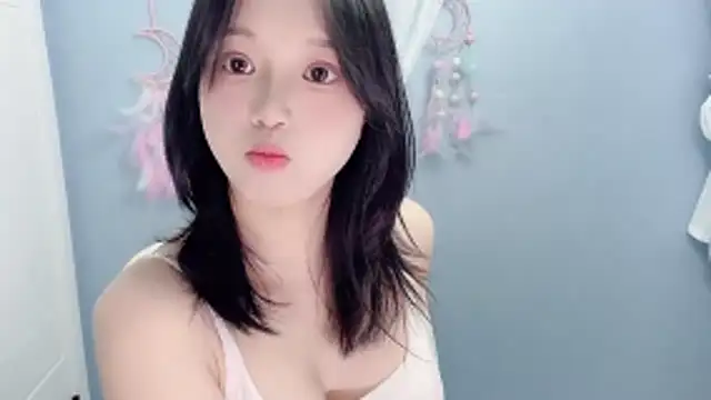 Yanys521's Live XXX Chat