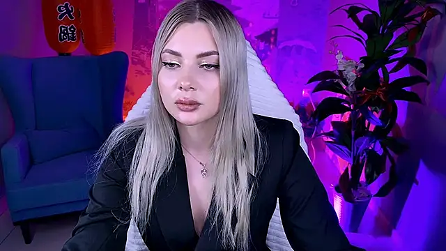 HyileyClark élő XXX-chatje