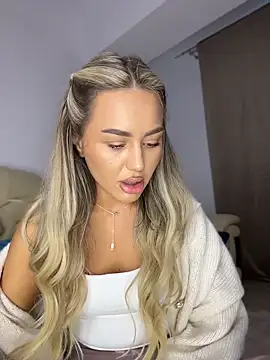 BarbieDoll13 Live XXX-chat