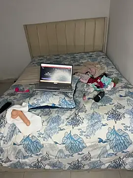 valentinams Adlı Modelin Canlı XXX Sohbeti