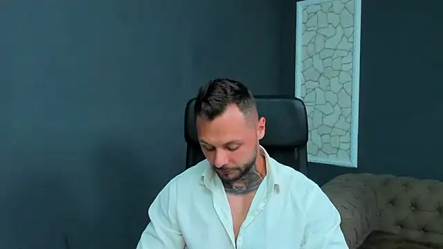 BrianHunts Live XXX Chat