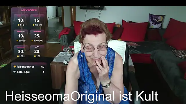 Chatroom XXX en direct de HeisseomaOriginal
