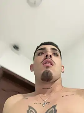 NikoStone_ Live XXX-chat