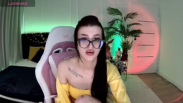 Chatroom XXX en direct de Ariella_Me