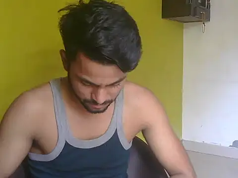 Stubborndesiboy Live XXX-chat