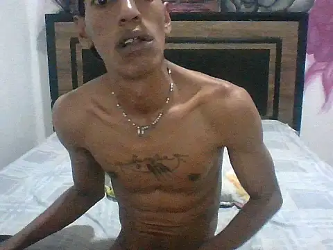 Chat XXX ao vivo de AlbertBigCock