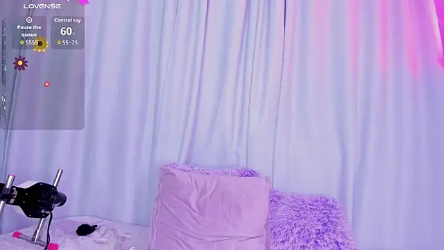 XXX chat uživo modela meloody7