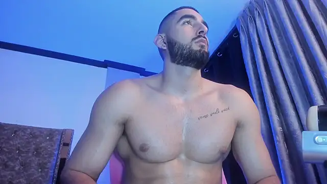 Joao_Batista_Oficial Adlı Modelin Canlı XXX Sohbeti