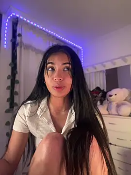 XXX chat uživo modela lina_pink