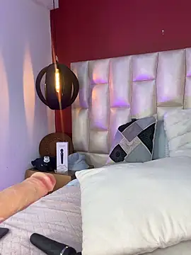 Brigith24 Live XXX Chat