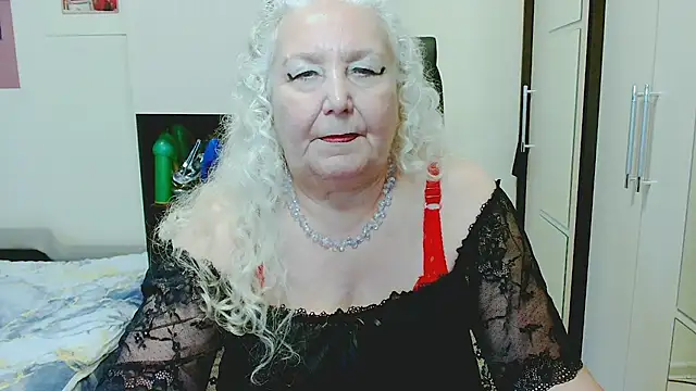 Chatroom XXX en direct de GrannyAlisa