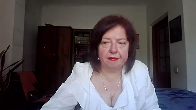 Violet_Pulse élő XXX-chatje