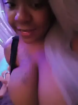 6lue6a6y69's Webcam Show
