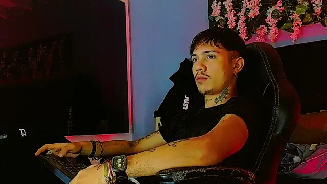 Chat XXX ao vivo de HannibalLester