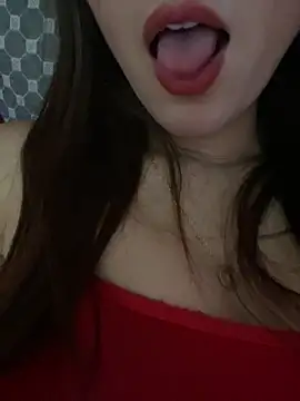 Venus-cute Adlı Modelin Canlı XXX Sohbeti