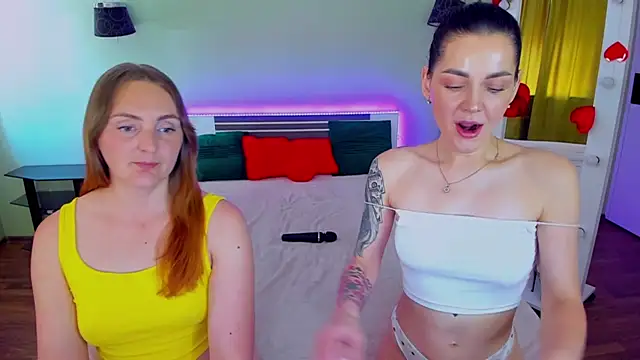 MagicEyess Adlı Modelin Canlı XXX Sohbeti