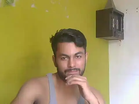 Stubborndesiboy live XXX chat
