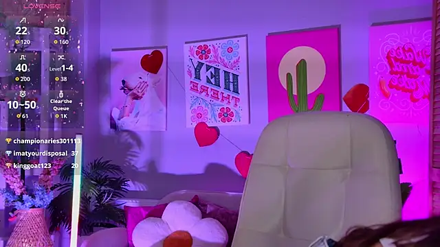 LanaBaker Adlı Modelin Canlı XXX Sohbeti