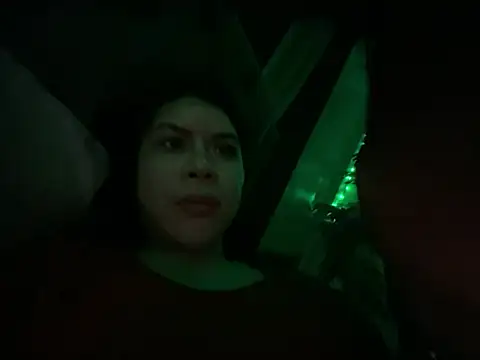 SEDUCTRESSxBIGCOCK Adlı Modelin Canlı XXX Sohbeti