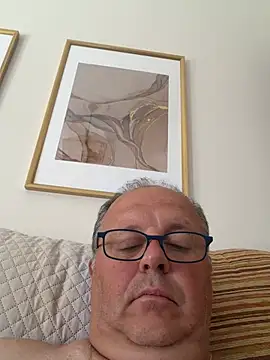 YachtCaptain10's Webcam Show