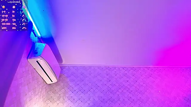 YazminJenner Live XXX-chat