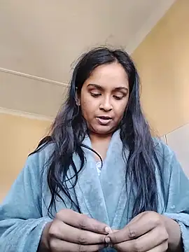cute_indianxo Adlı Modelin Canlı XXX Sohbeti