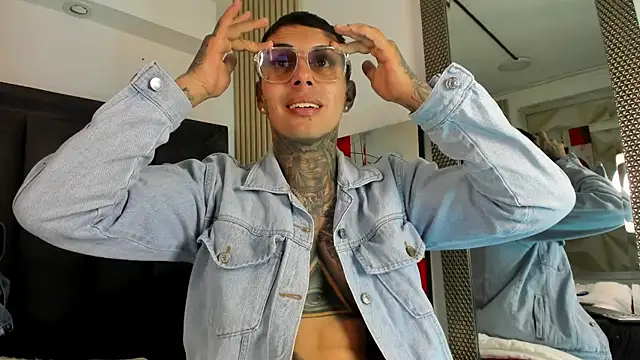 Kael_Calle Webcam show