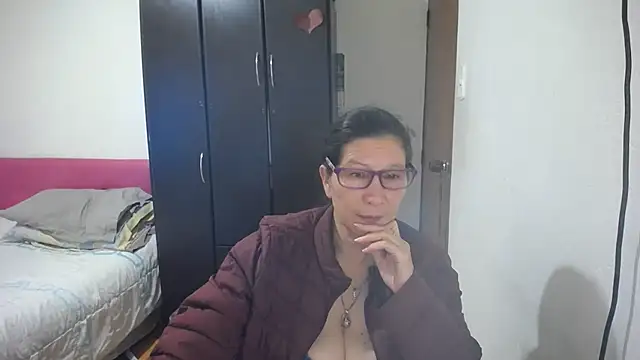 latin49 라이브 XXX 채팅