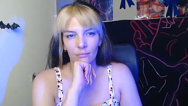 VanessaRey_ XXX чат на живо