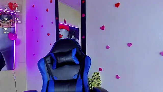 Онлайн чат XXX dolly_boob