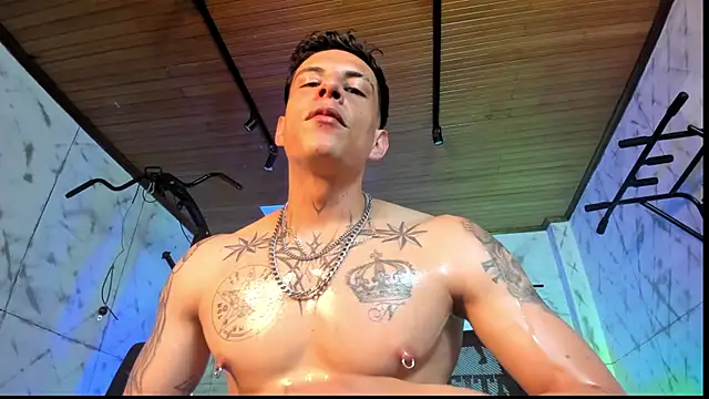 Show modela Dustin_Sonne na web-kameri