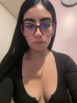 SCARLETT_INK_ Chat XXX in diretta