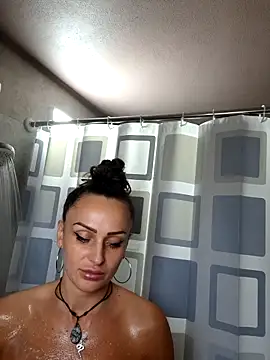 Caramellaa Webcam show
