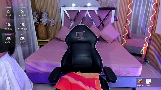 LINDSAY_TAY Chat XXX live