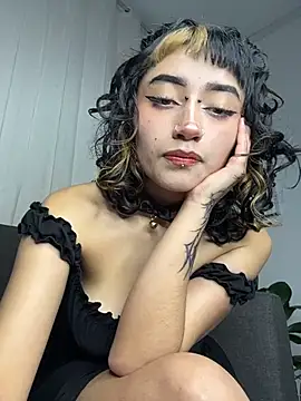دردشة baby_akuma الجنسية المباشرة