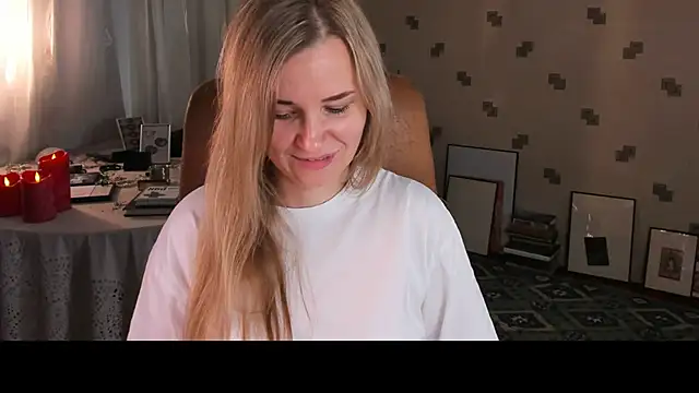 MiaSparkes' Live XXX Chat